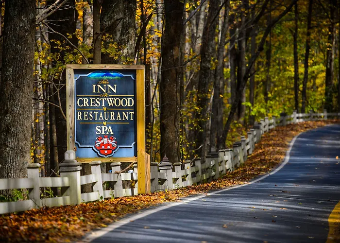 Inn At Crestwood